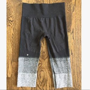 Lululemon Seamlessly Street Crop Leggings